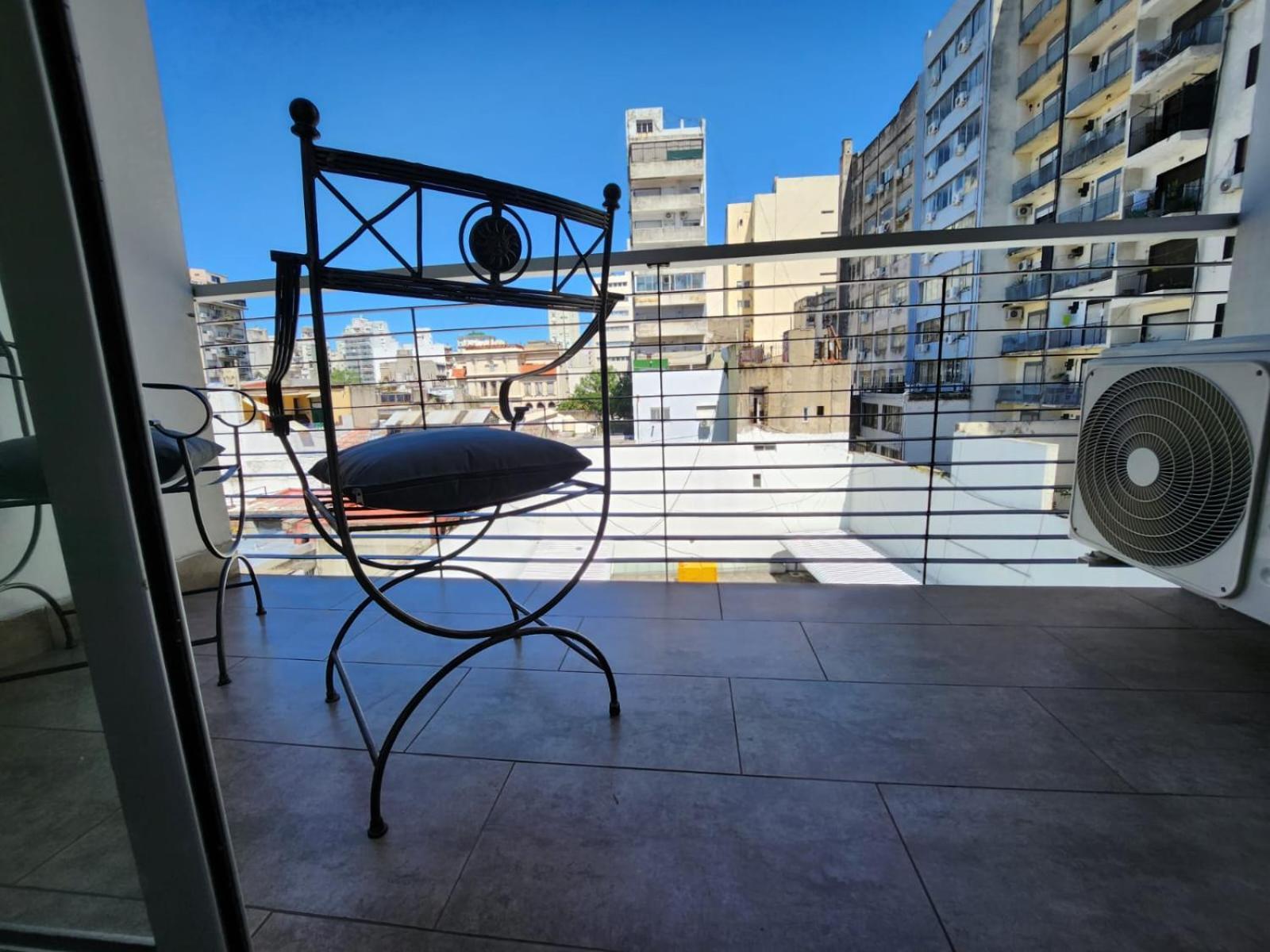 Apartment Estudio Muy Luminoso C/ Balcon Zona Congreso. Buenos Aires