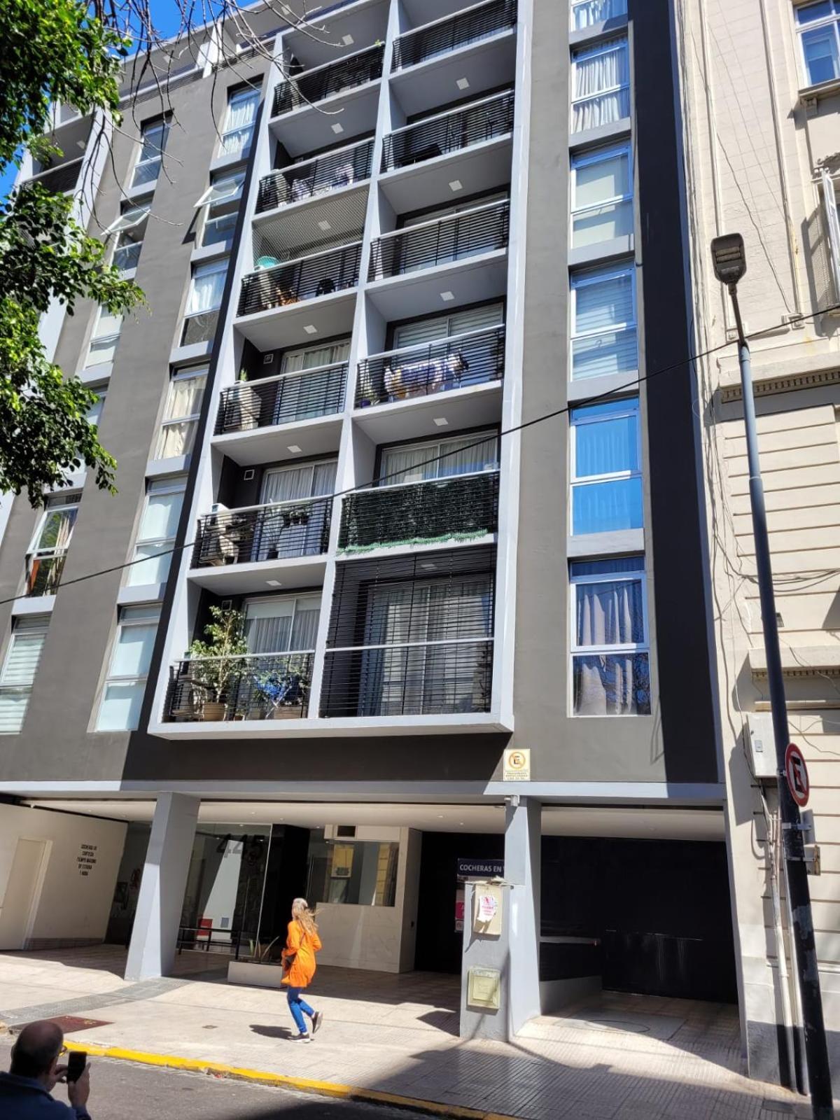 Apartment Estudio Muy Luminoso C/ Balcon Zona Congreso. *